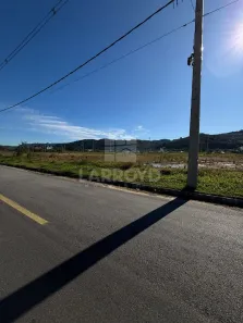 Lote/Terreno à venda, 375m² no Morrotes, Tubarão