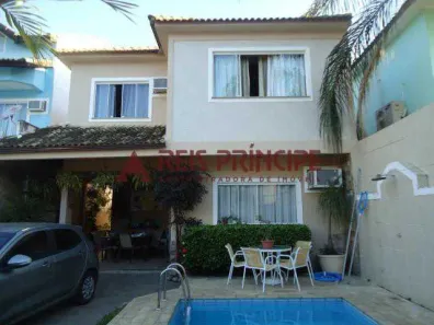 Casa de Condomínio com 4 Quartos à venda, 169m² no Vargem Pequena, Rio de Janeiro