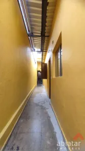 Casa com 1 Quarto para alugar, 50m² no Arraial Paulista, Taboão da Serra