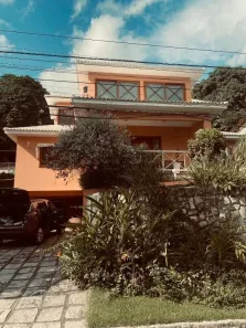 Casa com 4 Quartos à venda, 249m² no Sapê, Niterói