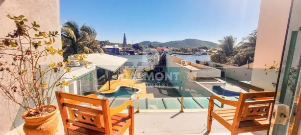Casa com 5 Quartos à venda, 322m² no Ogiva, Cabo Frio