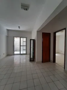 Apartamento com 2 Quartos para alugar, 75m² no Meireles, Fortaleza
