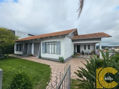 Casa com 3 Quartos à venda, 216m² no Progresso, São Bento do Sul