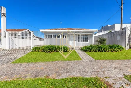 Casa com 4 Quartos à venda, 250m² no Jardim Social, Curitiba