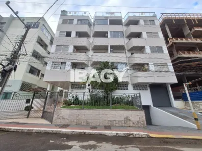 Apartamento com 3 Quartos para alugar, 92m² no Coqueiros, Florianópolis