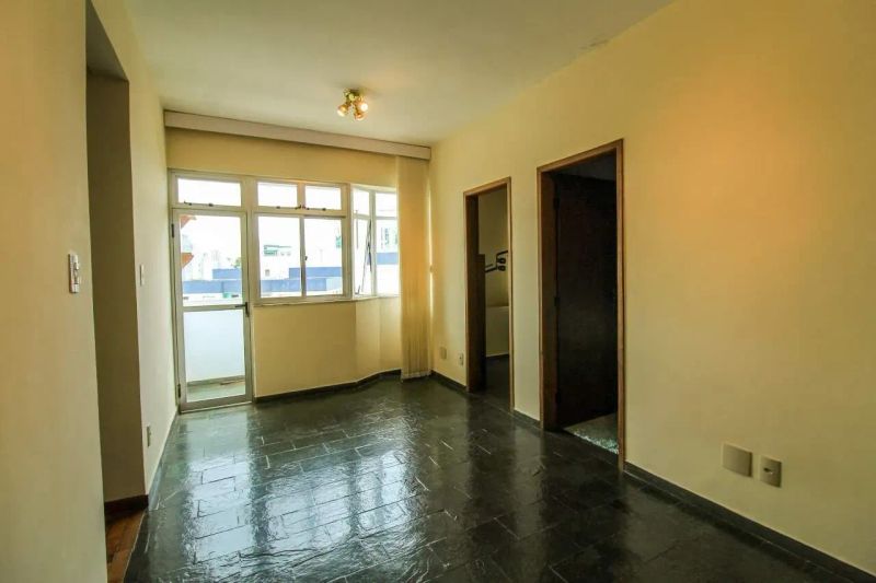 Apartamento com 3 quartos — Estoril, Belo Horizonte