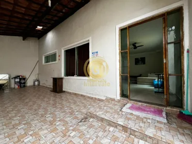 Sobrado com 5 Quartos para alugar, 500m² no Jardim Terras de São João, Jacareí