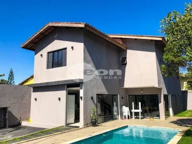 Casa com 6 Quartos à venda, 300m² no Balneário Praia do Pernambuco, Guarujá