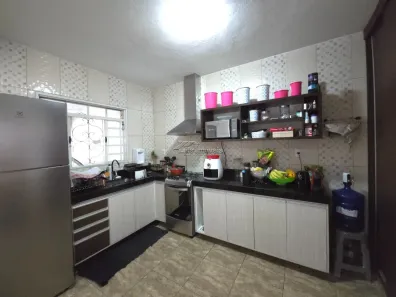 Casa com 3 Quartos à venda, 211m² no Jardim Nossa Senhora de Fátima, Hortolândia