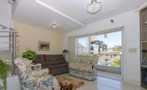 Casa com 4 Quartos para alugar, 397m² no Jardim Itu, Porto Alegre