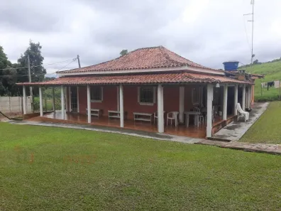 Fazenda/Sítio com 2 Quartos à venda, 350m² no Jardim Josane, Sorocaba