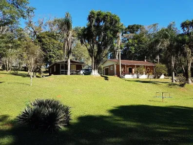 Fazenda/Sítio com 4 Quartos à venda, 300m² no Ibiúna, Ibiúna