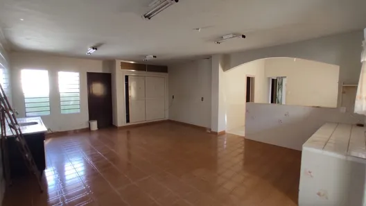 Casa com 3 Quartos à venda, 220m² no Vila Mendonça, Araçatuba