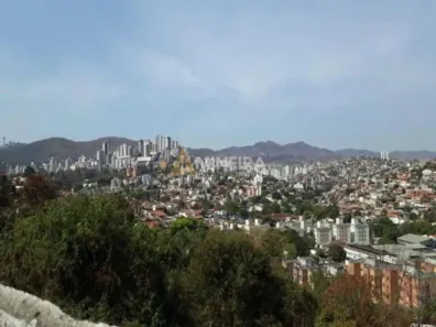 Lote/Terreno à venda, 366m² no Havaí, Belo Horizonte