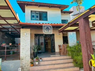 Casa com 3 Quartos à venda, 176m² no Cambeba, Fortaleza