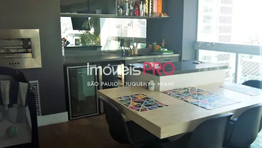 Apartamento com 3 Quartos à venda, 210m² no Vila Olímpia, São Paulo