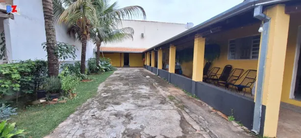 Fazenda/Sítio com 4 Quartos à venda, 768m² no , 