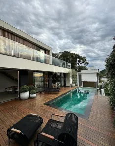 Casa de Condomínio com 4 Quartos à venda, 500m² no Barra, Balneário Camboriú