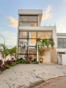 Casa com 4 Quartos à venda, 240m² no Recreio dos Bandeirantes, Rio de Janeiro