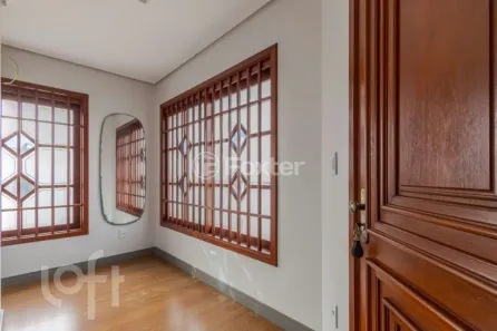 Casa com 4 Quartos à venda, 205m² no Igara, Canoas
