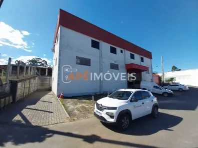 Apartamento com 2 Quartos para alugar, 55m² no Maria Céu, Criciúma