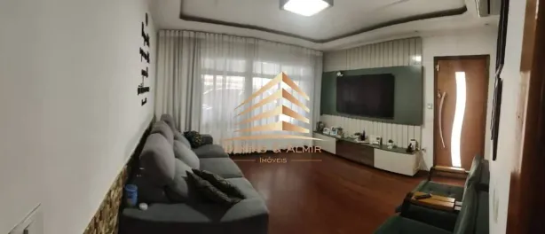 Casa com 3 Quartos à venda, 248m² no Vila Zamataro, Guarulhos