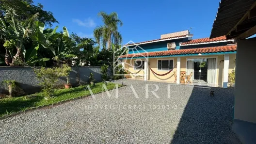 Casa com 3 Quartos à venda, 120m² no Praia do Ervino, São Francisco do Sul