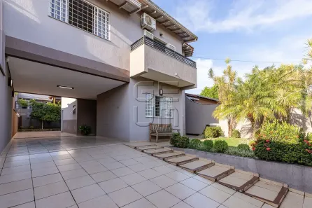 Sobrado com 4 Quartos à venda, 198m² no Califórnia, Londrina
