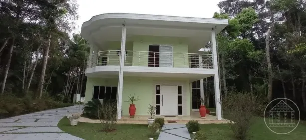 Sobrado com 3 Quartos à venda, 400m² no Centro, Embu-Guaçu