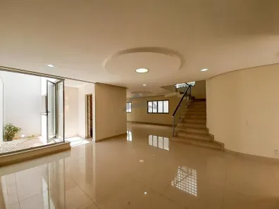 Casa de Condomínio com 3 Quartos à venda, 330m² no Swiss Park, Campinas