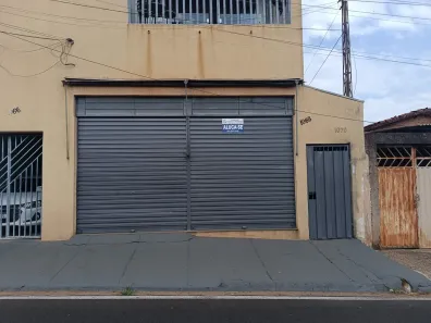 Galpão/Depósito/Armazém para alugar, 180m² no Prolongamento Jardim Lima, Franca