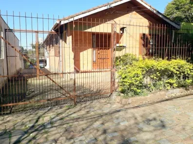 Casa com 3 Quartos à venda, 325m² no Jardim do Salso, Porto Alegre
