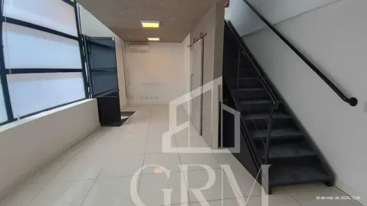 Sala Comercial com 2 Quartos para alugar, 64m² no Pinheiros, São Paulo