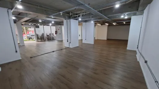 Ponto Comercial para alugar, 195m² no Pinheiros, São Paulo