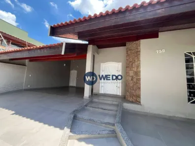 Casa com 3 Quartos à venda, 204m² no Vila Santo Antônio, Americana
