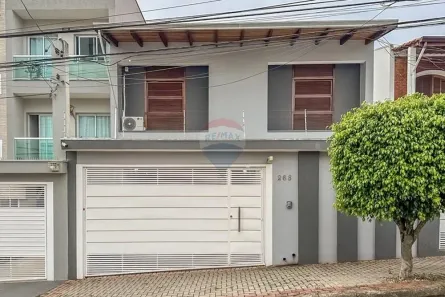 Sobrado com 3 Quartos à venda, 270m² no Vila Floresta, Santo André