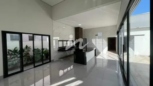 Casa com 3 Quartos à venda, 197m² no Jardim Botânico, Uberlândia