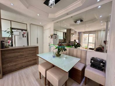 Apartamento com 2 Quartos à venda, 58m² no Vila Santa Terezinha, Carapicuíba