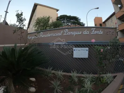 Apartamento com 3 Quartos para alugar, 63m² no Vila Harmonia, Araraquara