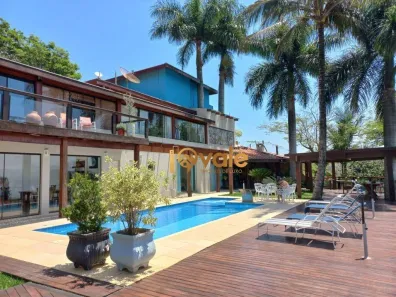 Fazenda/Sítio com 6 Quartos à venda, 1200m² no Chácaras Condomínio Recanto Pássaros II, Jacareí