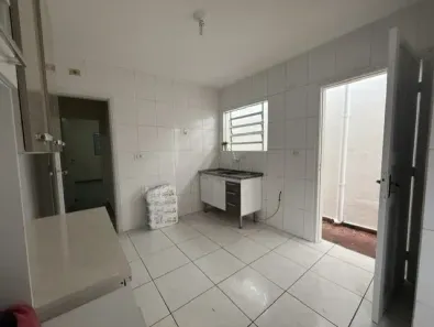 Casa com 2 Quartos para alugar, 100m² no Parque Continental, São Paulo