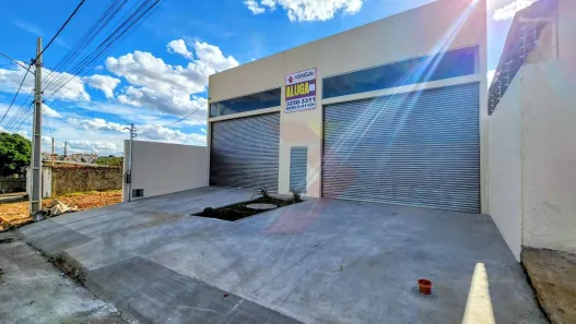 Galpão/Depósito/Armazém para venda ou aluguel, 264m² no Vila Maria, Aparecida de Goiânia