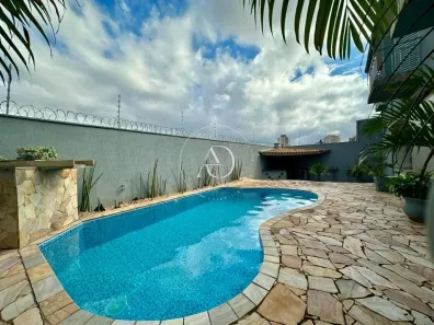 Casa com 3 Quartos à venda, 302m² no Jardim Santana, Franca