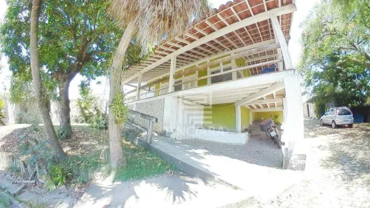 Casa com 6 Quartos à venda, 450m² no Badu, Niterói