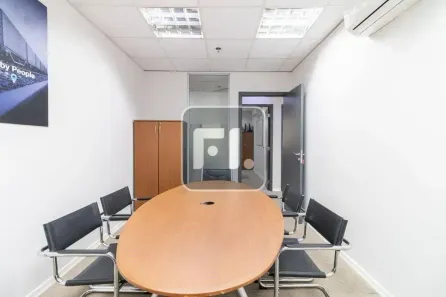 Sala Comercial para venda ou aluguel, 107m² no Vila Cordeiro, São Paulo