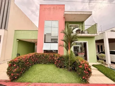 Sobrado com 3 Quartos à venda, 200m² no Quarenta Horas (Coqueiro), Ananindeua