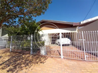 Casa com 3 Quartos à venda, 230m² no Centro, Marília