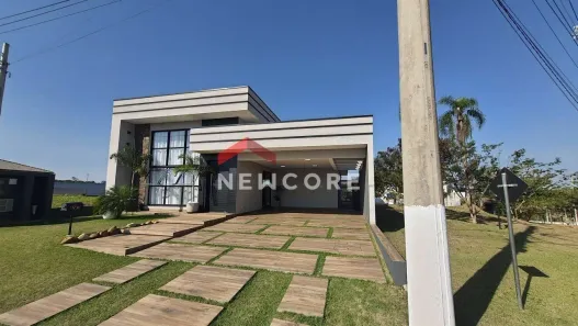 Casa de Condomínio com 3 Quartos à venda, 200m² no Jardim Giane, Vargem Grande Paulista
