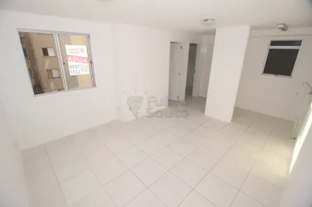 Apartamento com 2 Quartos para alugar, 43m² no Três Vendas, Pelotas