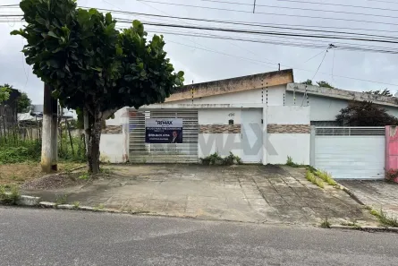 Imóvel Comercial com 4 Quartos para alugar, 160m² no Heliópolis, Garanhuns